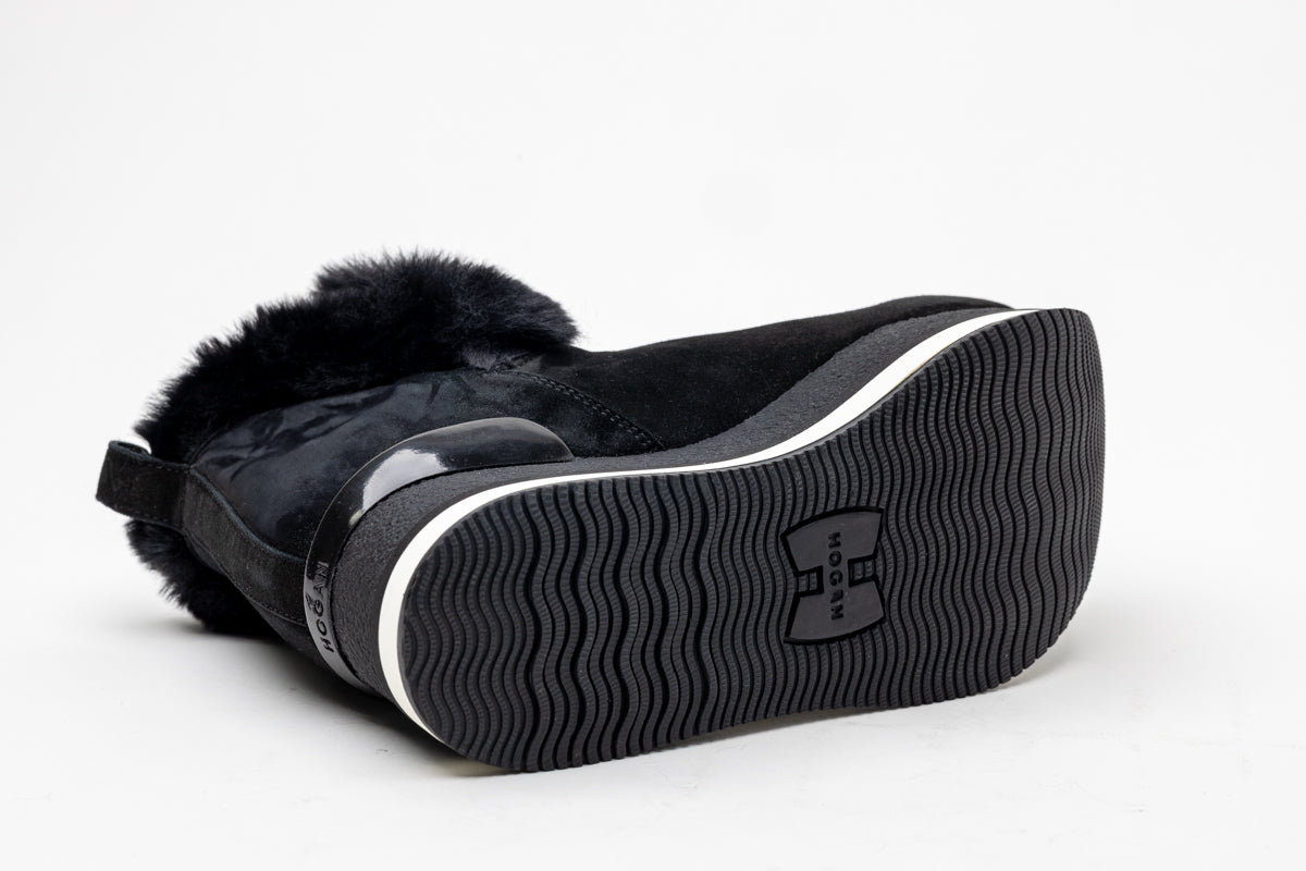 Hogan Lace-Up Ankle Length Boots in BLACK