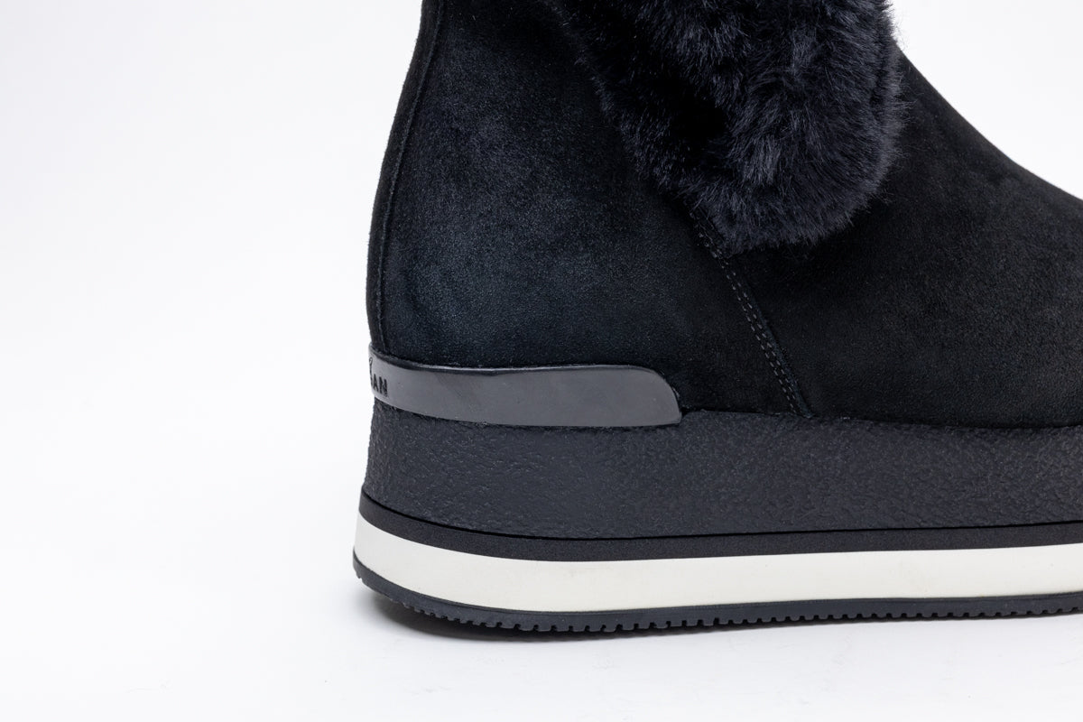 Hogan Lace-Up Ankle Length Boots in BLACK