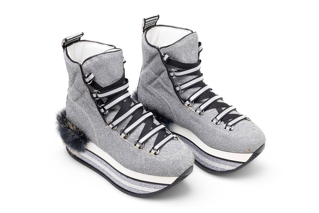 Hogan Logo-Buckle Detail Sandals in GREY