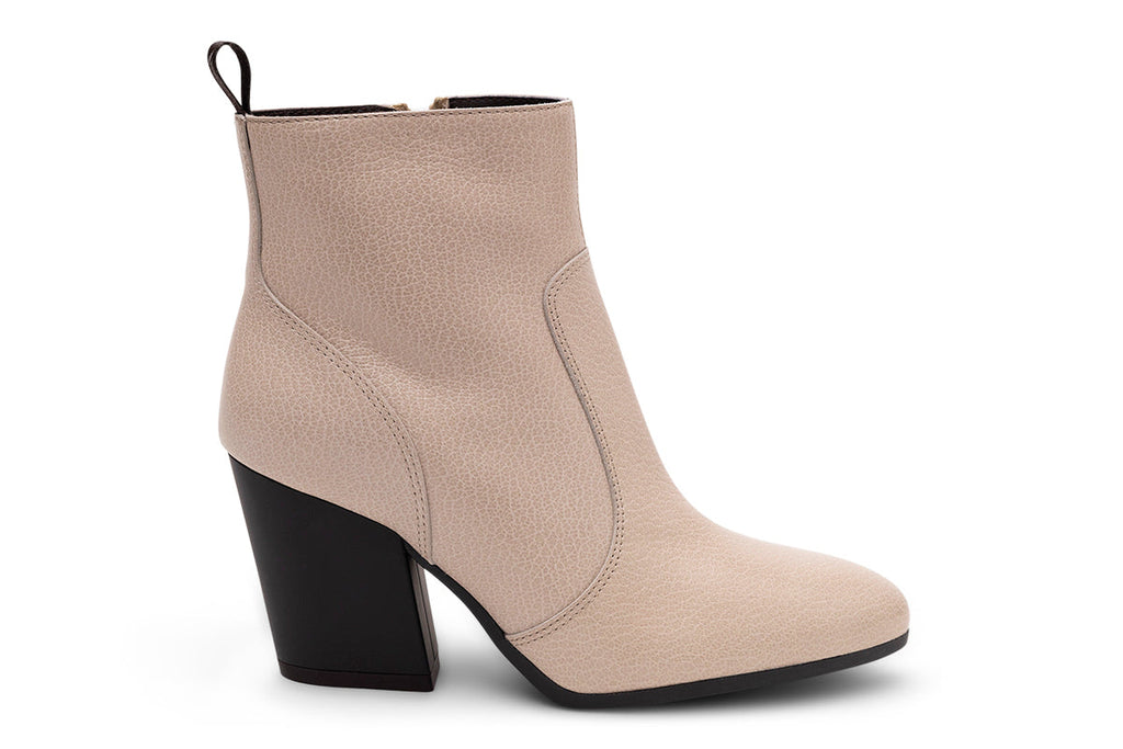 Hogan Pointed-Toe Ankle Boots