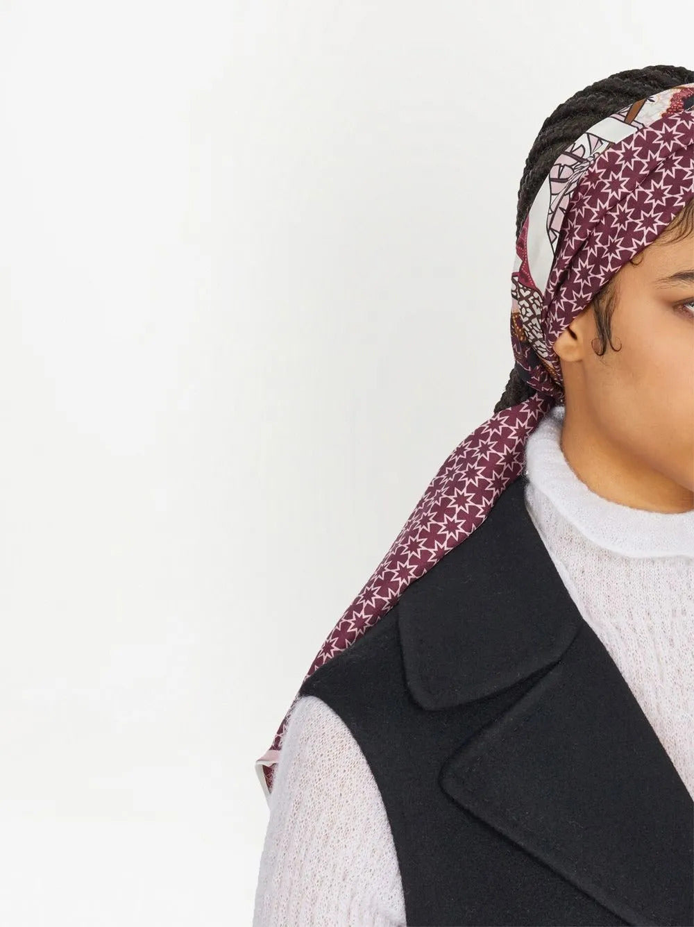 Ferragamo Ba Nodonirva Scarf in Beige,Brown