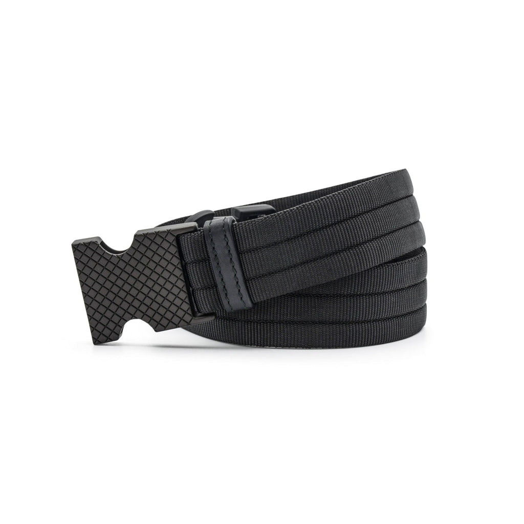 Bottega Veneta Eyelet Belt in Black
