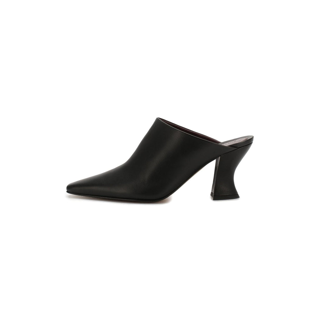 Bottega Veneta Chunky-Heel Almond-Toe Mules in BLACK