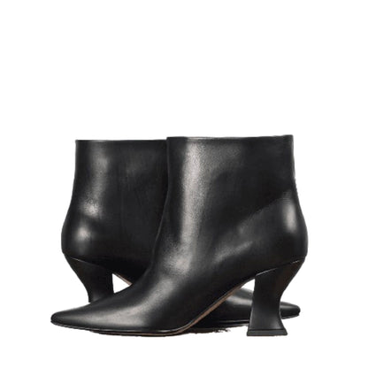 Bottega Veneta Ladies Black Ankle Boots
