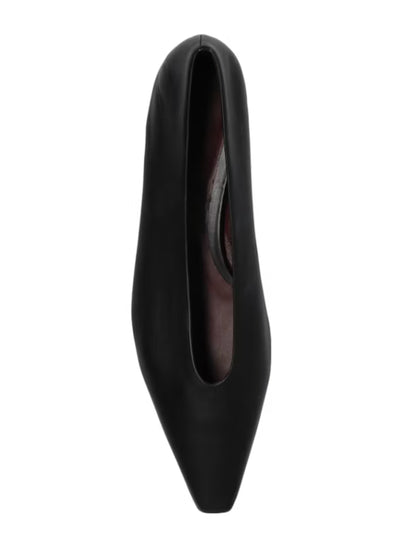 Bottega Veneta Ladies Pointed Ballerina Shoes