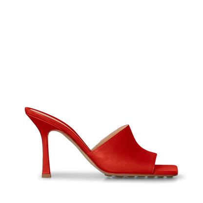 Bottega Veneta Ladies Leather Sandals in Red