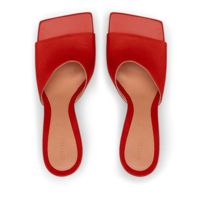 Bottega Veneta Ladies Leather Sandals in Red