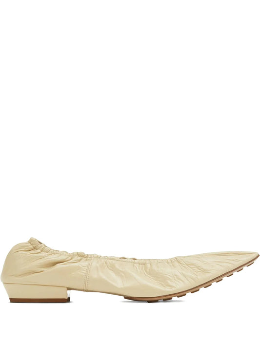 Bottega Veneta Leather Ballerina Shoes in Cane Sugar Off-white