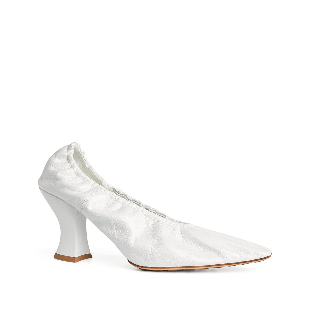 Bottega Veneta Almond 75Mm Pumps in WHITE
